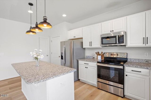 924 Peninsula Place, Knightdale, NC 27545