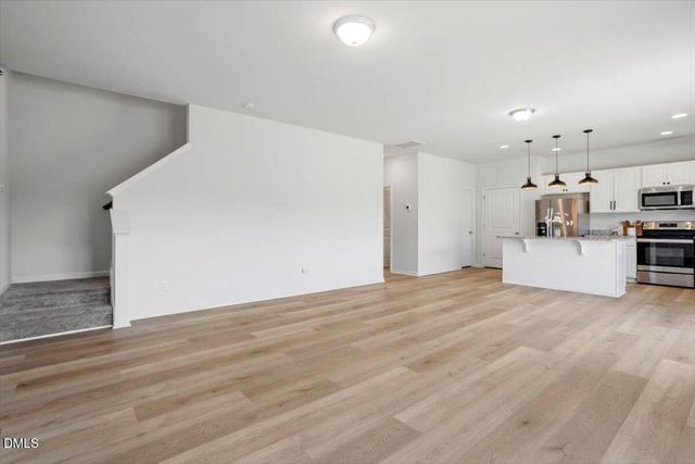 924 Peninsula Place, Knightdale, NC 27545