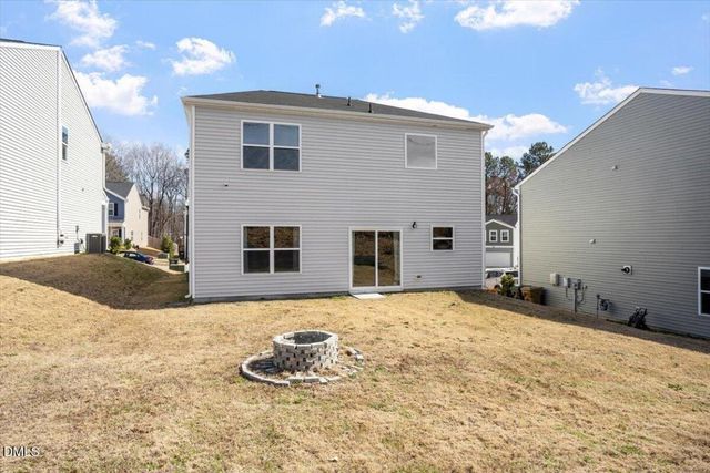 924 Peninsula Place, Knightdale, NC 27545