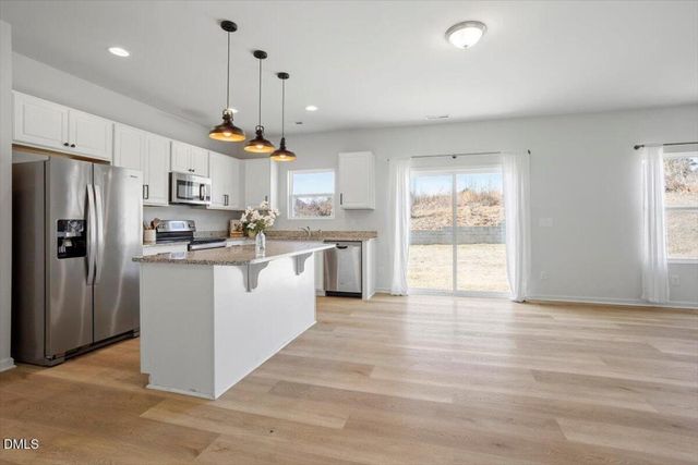 924 Peninsula Place, Knightdale, NC 27545