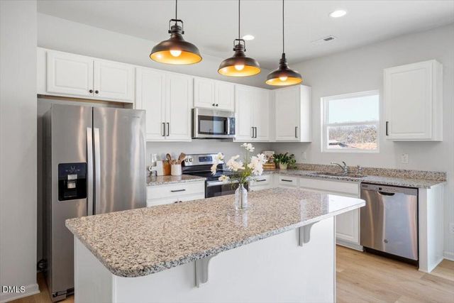 924 Peninsula Place, Knightdale, NC 27545