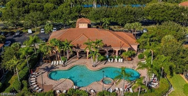 7738 Bristol CIR, Naples, FL 34120