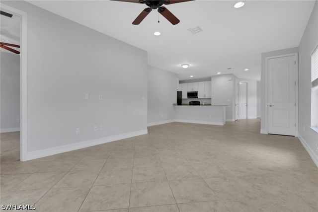 7738 Bristol CIR, Naples, FL 34120
