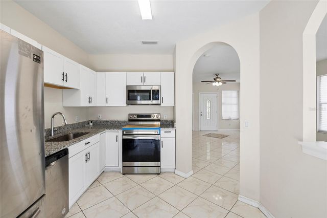 8421 QUARTER HORSE DRIVE, Riverview, FL 33578