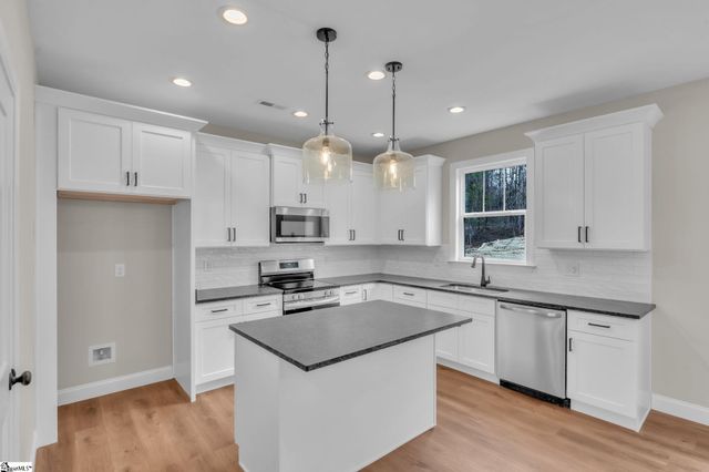 522 Stewart Hill Court, Taylors, SC 29687