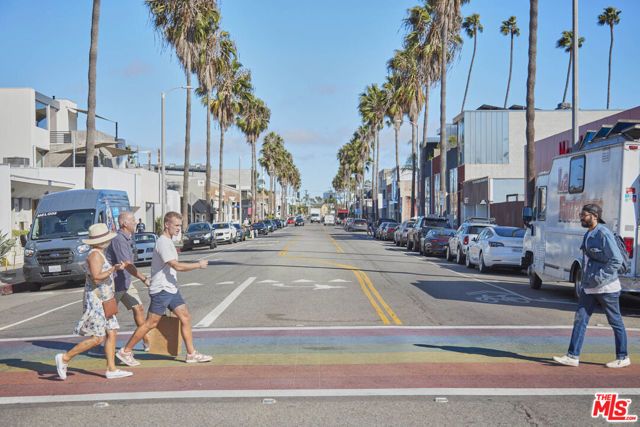 1308 Cabrillo Avenue, Venice (los Angeles), CA 90291