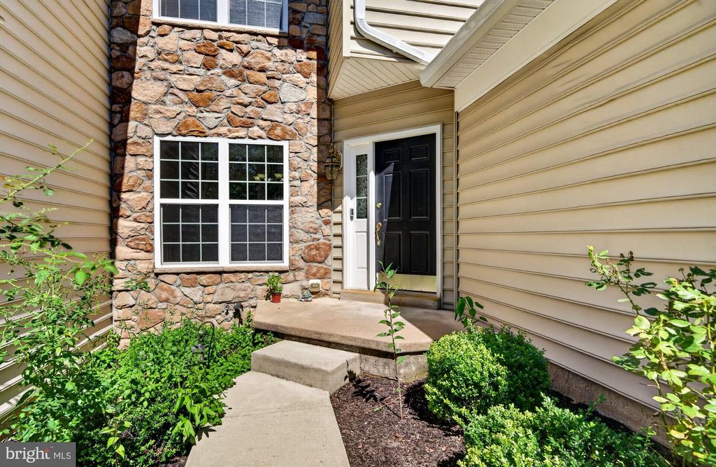 88 SAGEWOOD DR, MALVERN, PA 19355 — photo 2