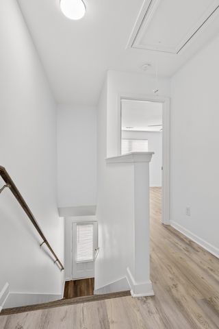 147 Ofner Dr, La Vergne, TN 37086