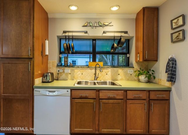 791 WESTGATE Drive, Jacksonville, FL 32221