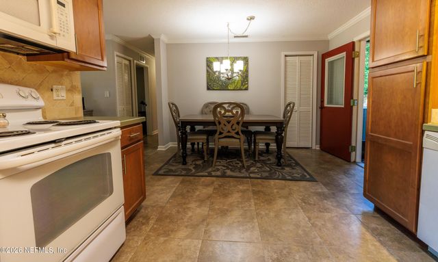 791 WESTGATE Drive, Jacksonville, FL 32221