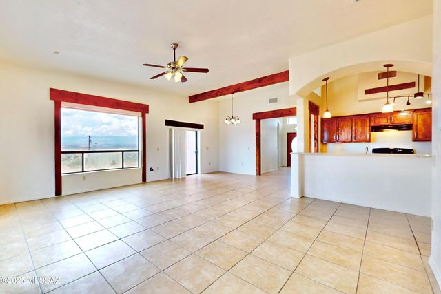 886 Oaxaca Court, Rio Rico, AZ 85648