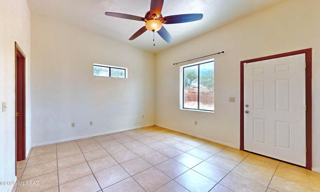 886 Oaxaca Court, Rio Rico, AZ 85648