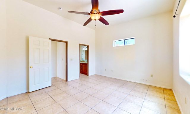 886 Oaxaca Court, Rio Rico, AZ 85648