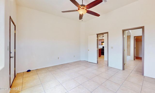 886 Oaxaca Court, Rio Rico, AZ 85648