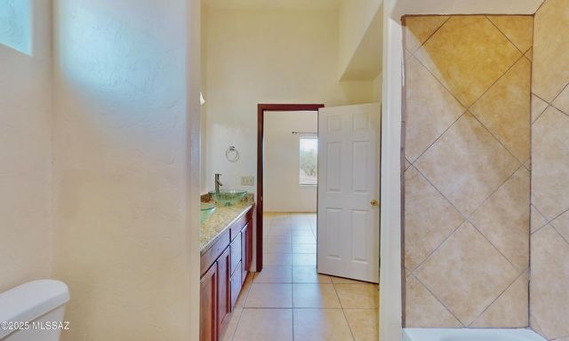 886 Oaxaca Court, Rio Rico, AZ 85648