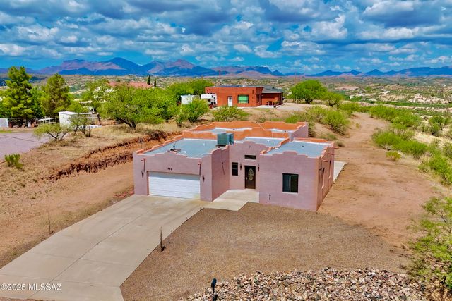 886 Oaxaca Court, Rio Rico, AZ 85648