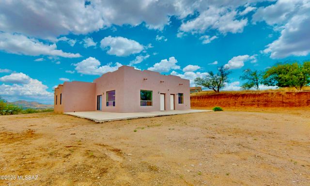 886 Oaxaca Court, Rio Rico, AZ 85648