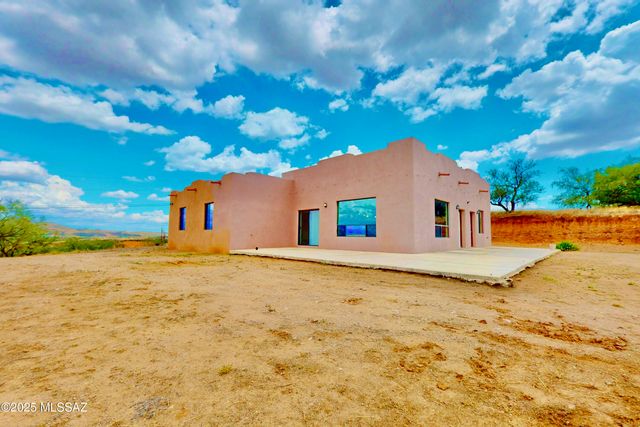 886 Oaxaca Court, Rio Rico, AZ 85648