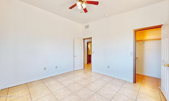 886 Oaxaca Court, Rio Rico, AZ 85648