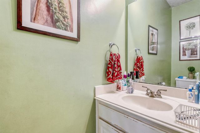 18602 Sandelford Drive, Katy, TX 77449