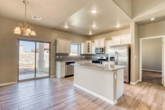 14191 EARL CHOKISKI, El Paso, TX 79938