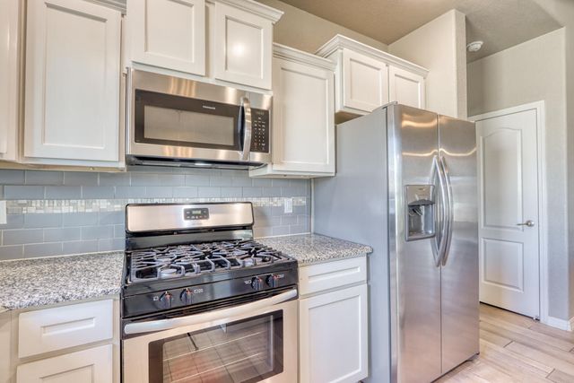 14191 EARL CHOKISKI, El Paso, TX 79938
