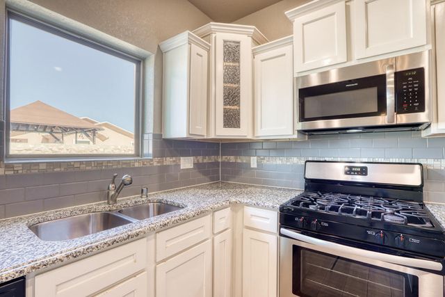 14191 EARL CHOKISKI, El Paso, TX 79938
