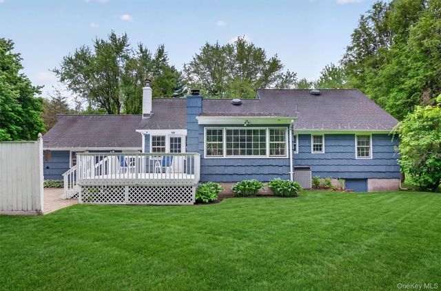 21 Saddle Ridge Drive, Hopewell Junction, NY 12533