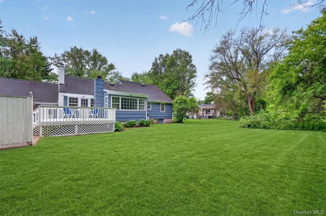 21 Saddle Ridge Drive, Hopewell Junction, NY 12533