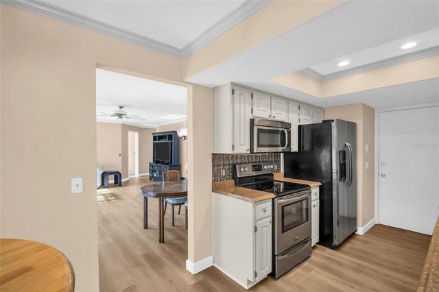 1353 CAMELOT COURT, Palm Harbor, FL 34684