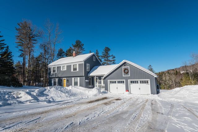 32 Old Town Road, Dover, VT 05356