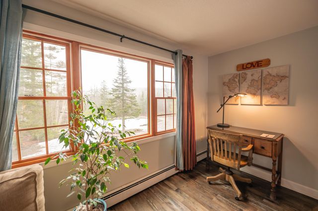 32 Old Town Road, Dover, VT 05356