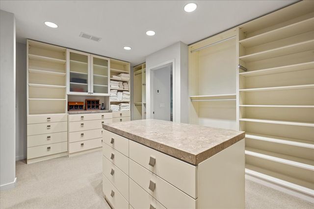1643 Sylvester Place, Highland Park, IL 60035