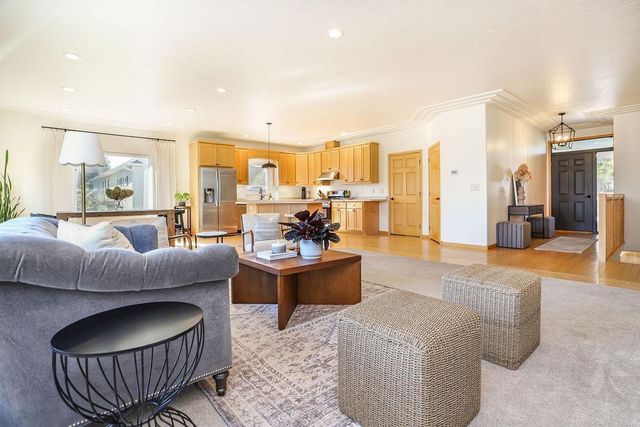 3601 Pebble Hills Drive, Fergus Falls, MN 56537