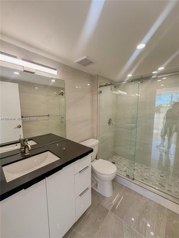 16546 NE 26th Ave 4J, North Miami Beach, FL 33160