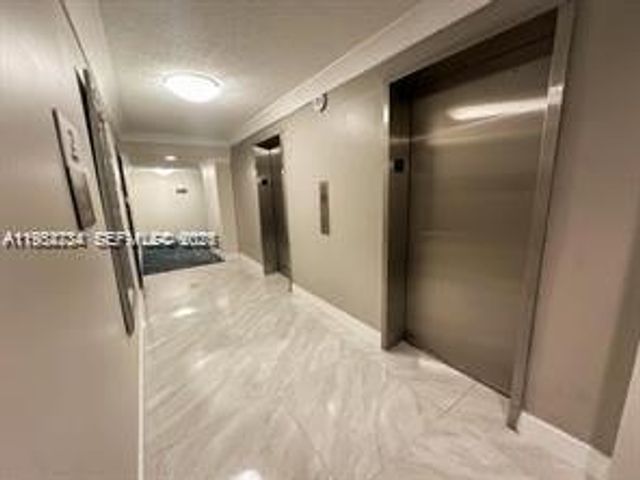 16546 NE 26th Ave 4J, North Miami Beach, FL 33160