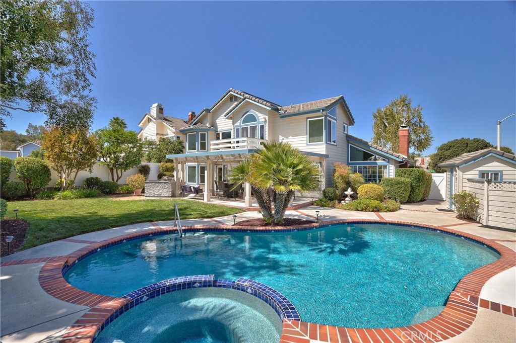30569 Bridgeview Circle, Temecula, CA 92592 — exterior