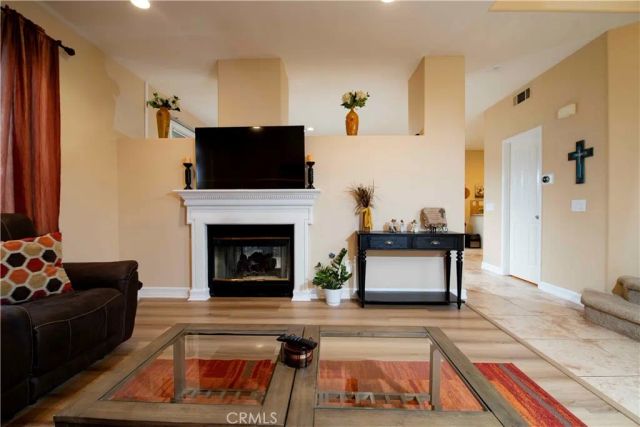 6755 Cowboy Street, Simi Valley, CA 93063