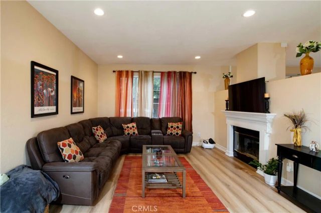 6755 Cowboy Street, Simi Valley, CA 93063