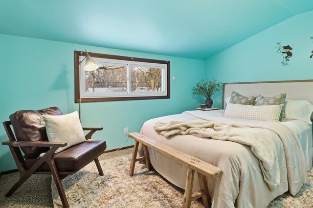 835 E Holt AVENUE, Milwaukee, WI 53207