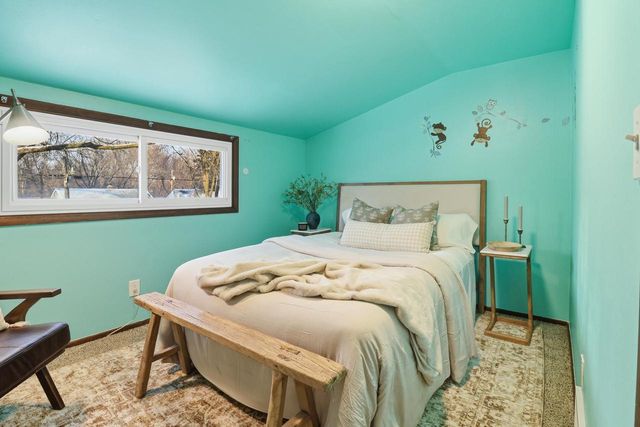 835 E Holt AVENUE, Milwaukee, WI 53207