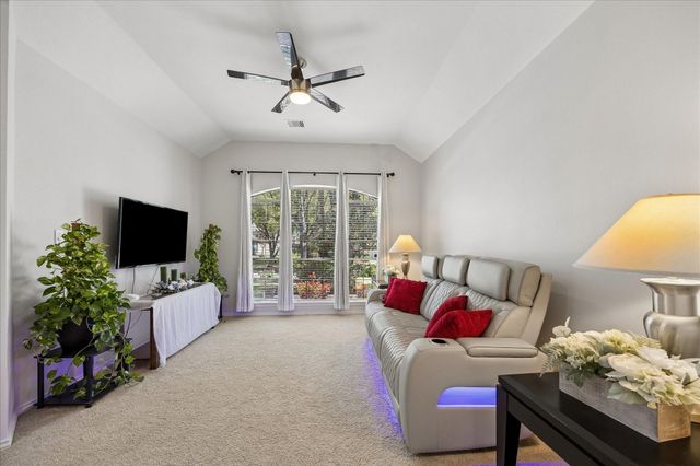 9411 Comstock Meadows Drive, Houston, TX 77095