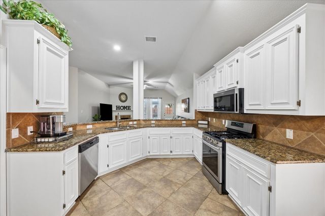 9411 Comstock Meadows Drive, Houston, TX 77095