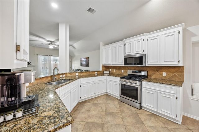 9411 Comstock Meadows Drive, Houston, TX 77095