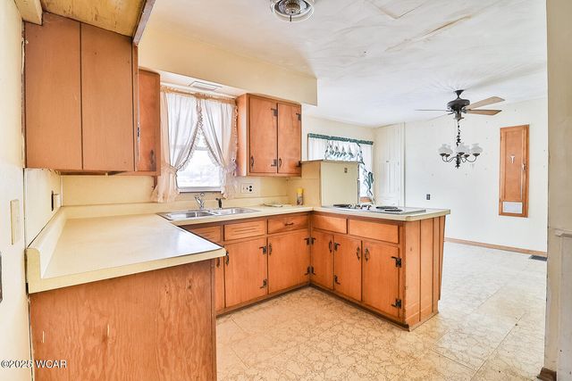 2105 Dutch Hollow Road, Lima, OH 45807