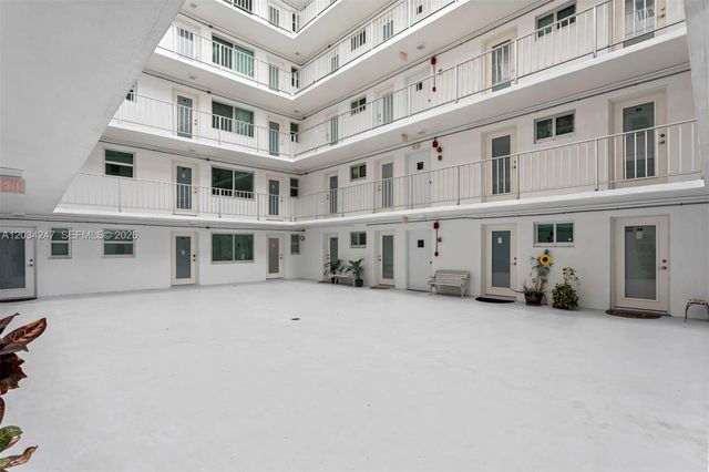 1820 James Avenue 2F, Miami Beach, FL 33139