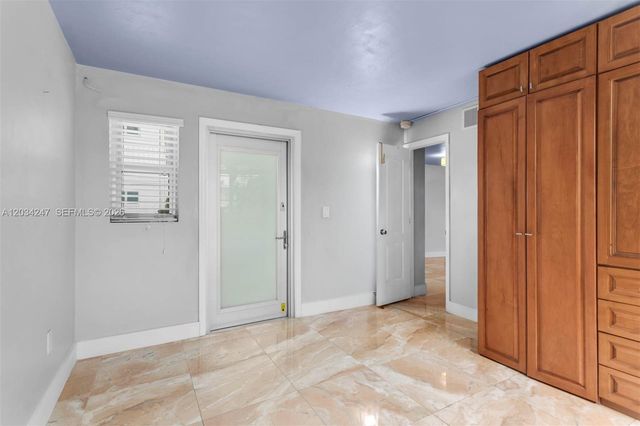 1820 James Avenue 2F, Miami Beach, FL 33139