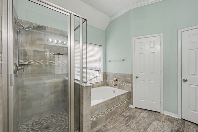 31535 Crestwood Park, Conroe, TX 77385