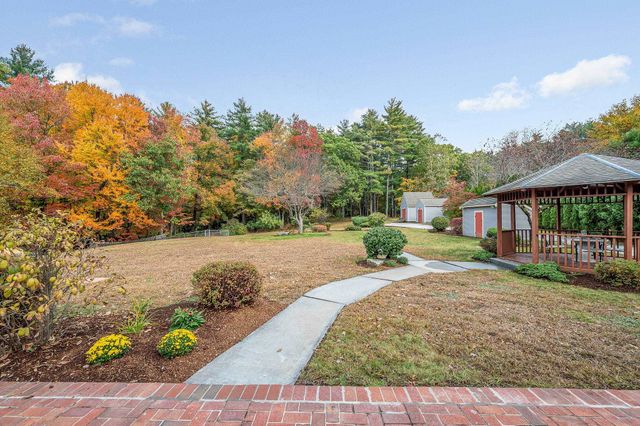 152 Liberty Hill Road, Bedford, NH 03110