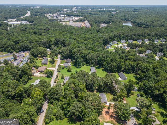 10161 N Dinah Circle, Covington, GA 30014